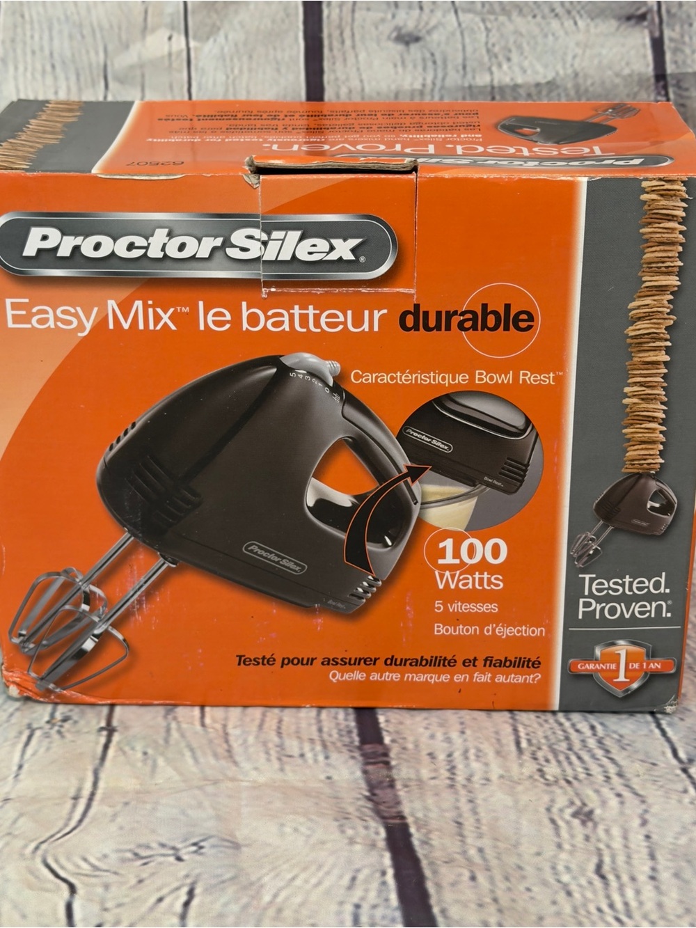 Proctor Silex Easy Mix Hand Mixer in Black and Orange